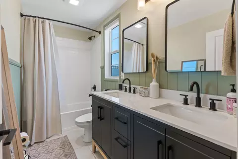 Bath - 84211 Novello Dr, Indio, CA 92203 photo 4 of 4