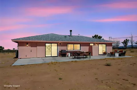 Exterior - 1824 Balsa Ave, Yucca Valley, CA 92284 photo 7 of 11