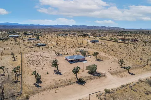 View/Area - 1824 Balsa Ave, Yucca Valley, CA 92284 photo 1 of 1