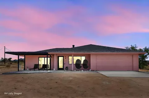 Exterior - 1824 Balsa Ave, Yucca Valley, CA 92284 photo 3 of 11