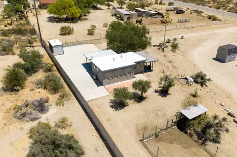 10860 Juniper Ave, Morongo Valley, CA 92256