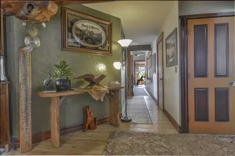 Entry Way - 194 Cedar Lake Dr, Cedarpines Park, CA 92322 photo 2 of 4