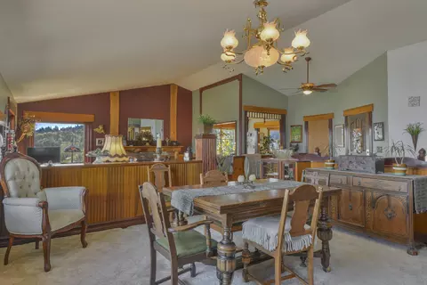 Dining - 194 Cedar Lake Dr, Cedarpines Park, CA 92322 photo 2 of 5