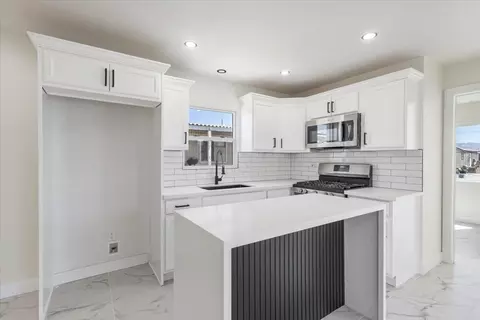 17069 N Indian Canyon Dr, Desert Hot Springs, CA 92240