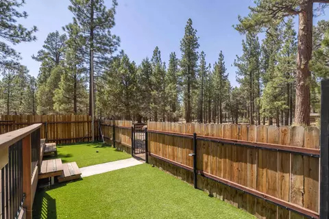 Exterior - 2050 9th Ln, Big Bear City, CA 92314 photo 2 of 7
