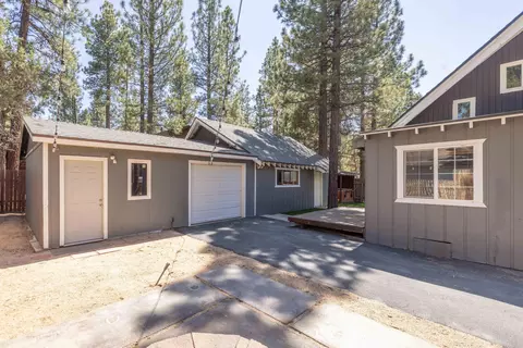 Exterior - 2050 9th Ln, Big Bear City, CA 92314 photo 5 of 7