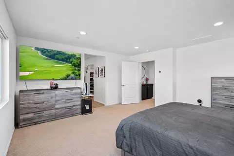 Bedroom - 44430 Beringer Dr, Indio, CA 92203 photo 3 of 6