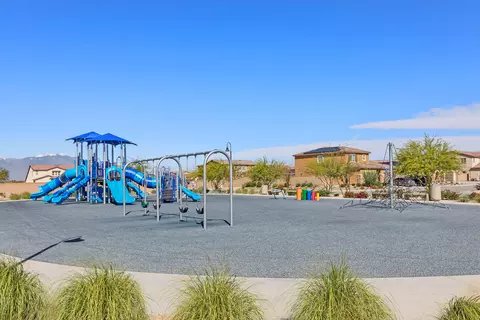 View/Area - 44430 Beringer Dr, Indio, CA 92203 photo 3 of 3