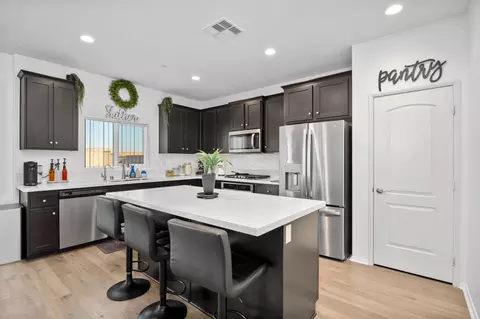 Kitchen - 44430 Beringer Dr, Indio, CA 92203 photo 1 of 3