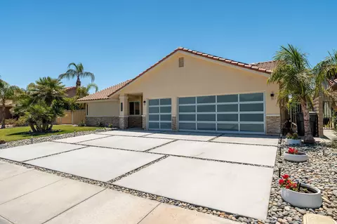 67727 Diane Ln, Cathedral City, CA 92234