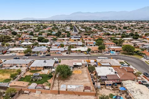 View/Area - 82630 Smoke Tree Ave, Indio, CA 92201 photo 4 of 6