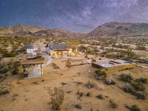 Exterior - 60630 Los Coyotes Dr, Joshua Tree, CA 92252 photo 3 of 4