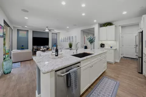 Kitchen - 51287 Longmeadow St, Indio, CA 92201 photo 4 of 4