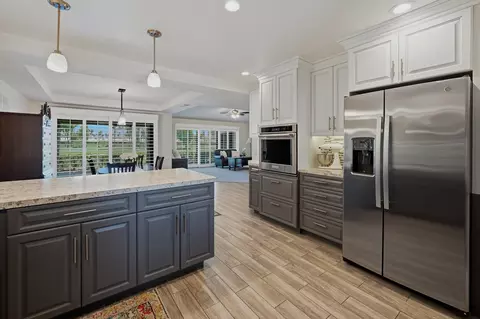 31 Camisa Ln, Palm Desert, CA 92260