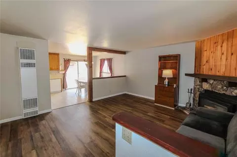 Living - 1084 Hugo Ln, Big Bear City, CA 92314 photo 1 of 4