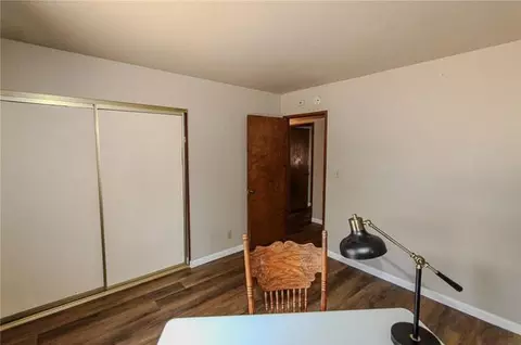 Bedroom - 1084 Hugo Ln, Big Bear City, CA 92314 photo 6 of 6