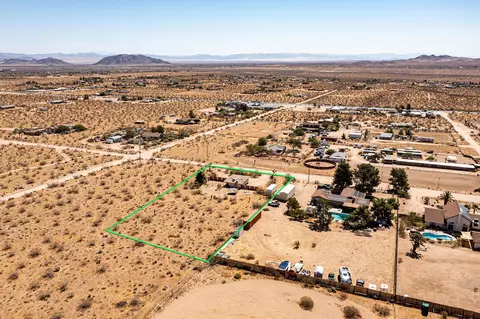View/Area - 340 Cherokee Trl, Yucca Valley, CA 92284 photo 6 of 8