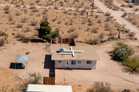 View/Area - 340 Cherokee Trl, Yucca Valley, CA 92284 photo 1 of 8