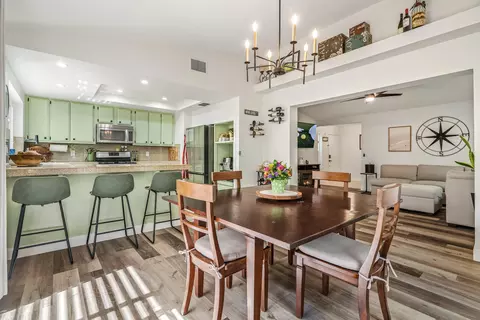 40731 Biscayne Dr, Palm Desert, CA 92211