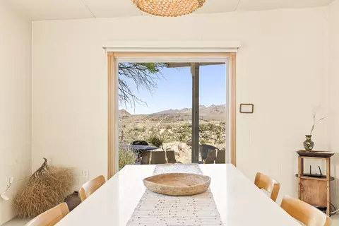 8669 Via Via Rocosa Rd, Joshua Tree, CA 92252