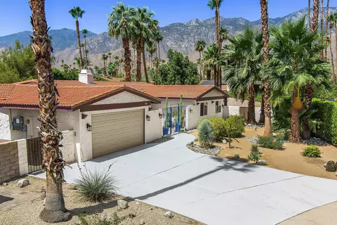 3105 Cambridge Ct S, Palm Springs, CA 92264