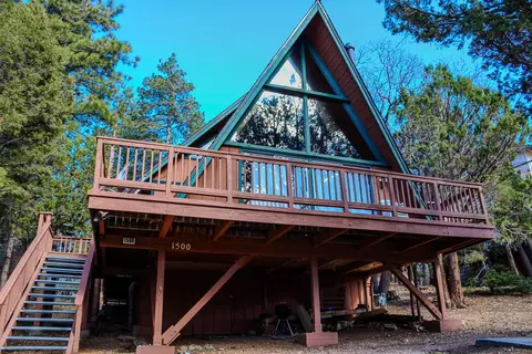 1500 Wolf Rd, Big Bear Lake, CA 92315