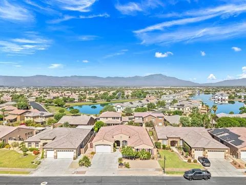 View/Area - 43425 Sentiero Dr, Indio, CA 92203 photo 2 of 4