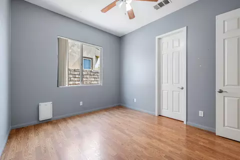 Bedroom - 43425 Sentiero Dr, Indio, CA 92203 photo 5 of 6