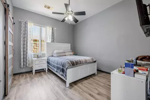 Bedroom - 43425 Sentiero Dr, Indio, CA 92203 photo 4 of 6