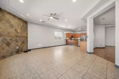 Living - 43425 Sentiero Dr, Indio, CA 92203 photo 6 of 11