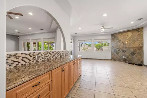 Living - 43425 Sentiero Dr, Indio, CA 92203 photo 7 of 11