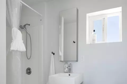 Bath - 2250 Delgada Ave, Landers, CA 92285 photo 1 of 4