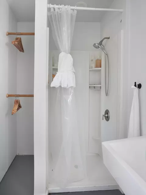 Bath - 2250 Delgada Ave, Landers, CA 92285 photo 4 of 4