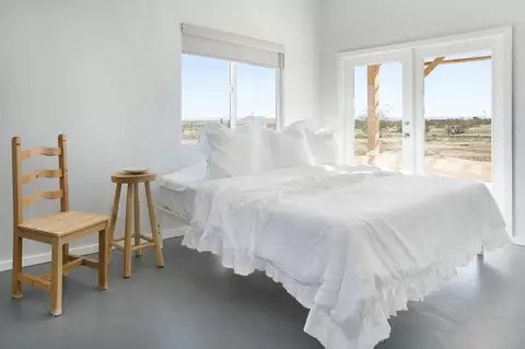 Bedroom - 2250 Delgada Ave, Landers, CA 92285 photo 1 of 3