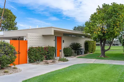 83 Westlake Cir, Palm Springs, CA 92264