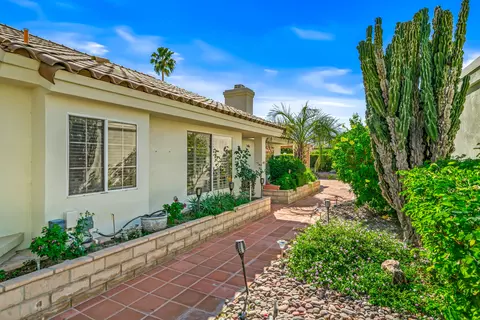 77743 Cape Verde Dr, Palm Desert, CA 92211