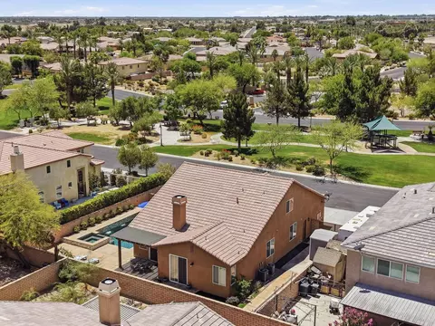 View/Area - 80052 Calder Dr, Indio, CA 92203 photo 6 of 11