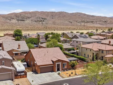 View/Area - 80052 Calder Dr, Indio, CA 92203 photo 3 of 11