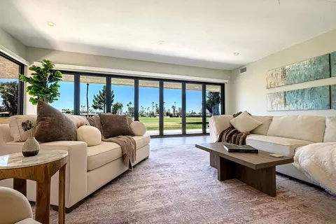 18 Lafayette Dr, Rancho Mirage, CA 92270