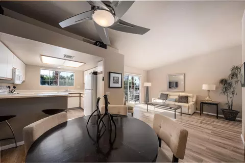 505 S Farrell Dr, Palm Springs, CA 92264