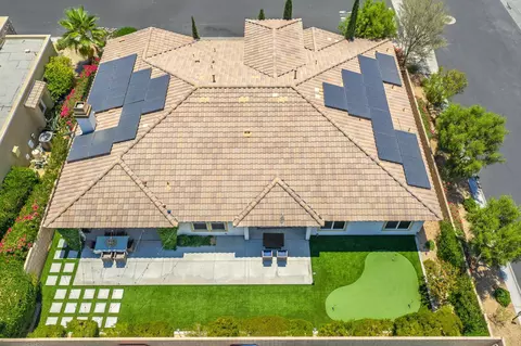 16 Lake Mendocino Dr, Rancho Mirage, CA 92270