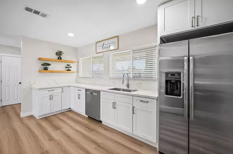 Kitchen - 82142 W Solar Ct, Indio, CA 92201 photo 3 of 4
