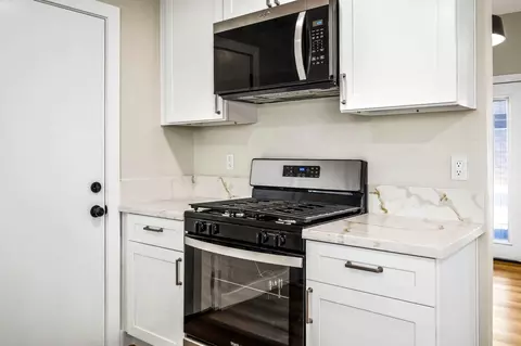 Kitchen - 82142 W Solar Ct, Indio, CA 92201 photo 4 of 4