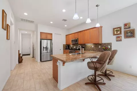 Entry Way - 85639 Treviso Dr, Indio, CA 92203 photo 5 of 6