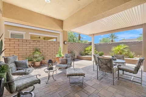 Exterior - 85639 Treviso Dr, Indio, CA 92203 photo 5 of 11