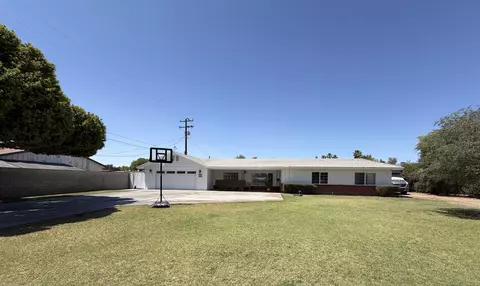 Exterior - 325 E Chanslor Way, Blythe, CA 92225 photo 2 of 11