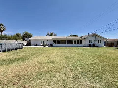 Exterior - 325 E Chanslor Way, Blythe, CA 92225 photo 6 of 11