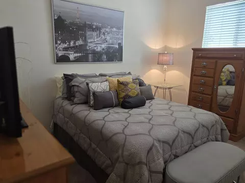 Bedroom - 43299 Valmara Ct, Indio, CA 92203 photo 2 of 2