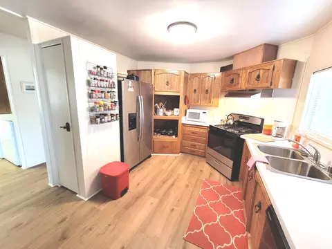 54999 Martinez Trl, Yucca Valley, CA 92284 photo 18
