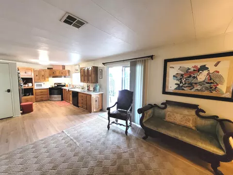 54999 Martinez Trl, Yucca Valley, CA 92284 photo 32